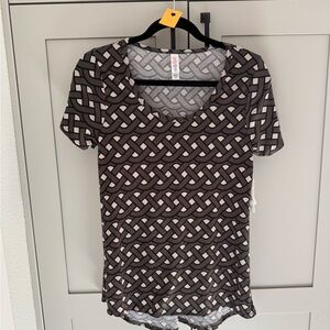 LuLaRoe Classic T (Black and Gray Geometric Short Sleeve Top)